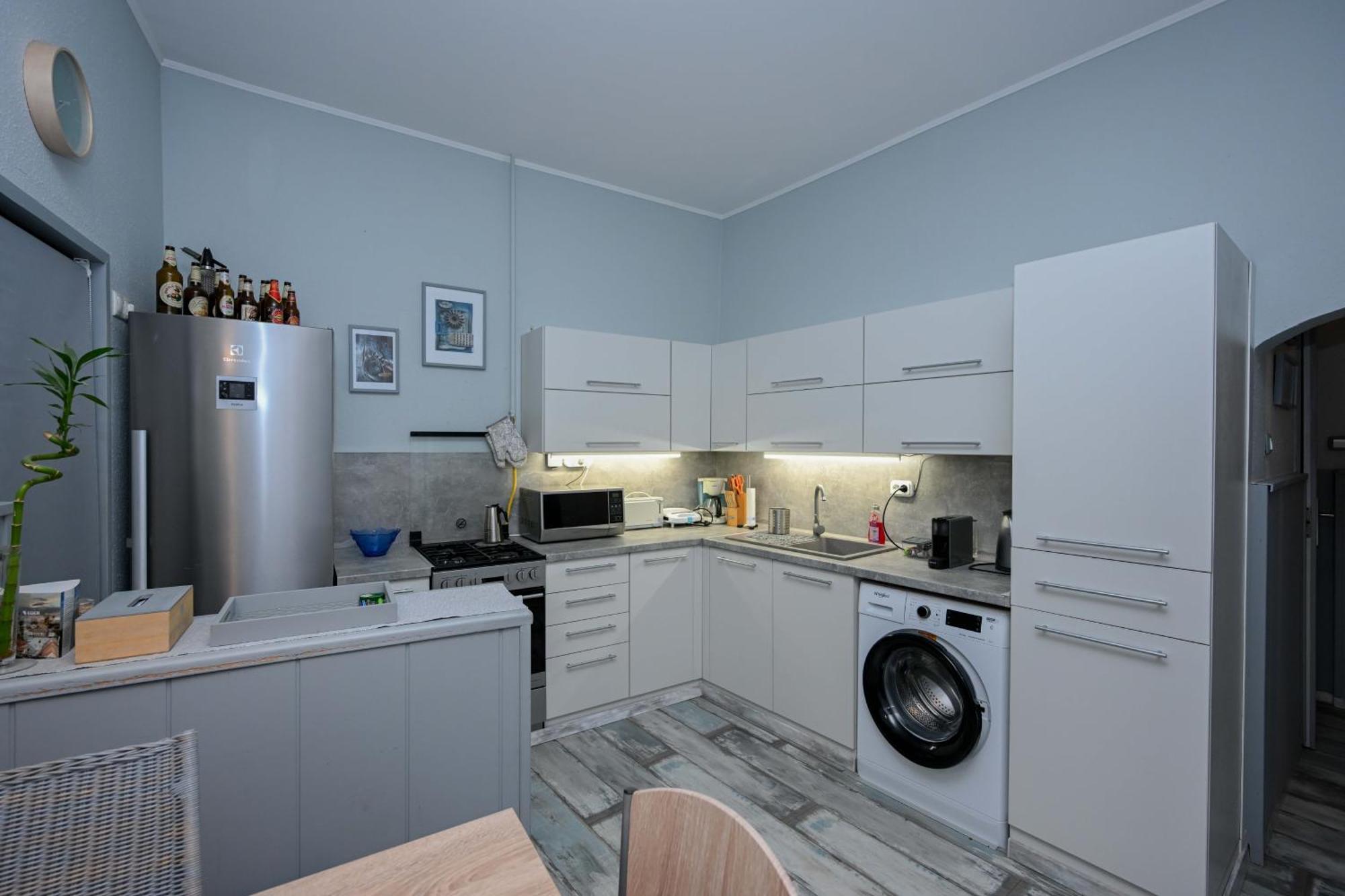 Апартаменты Moretti Apartman Эгер Экстерьер фото